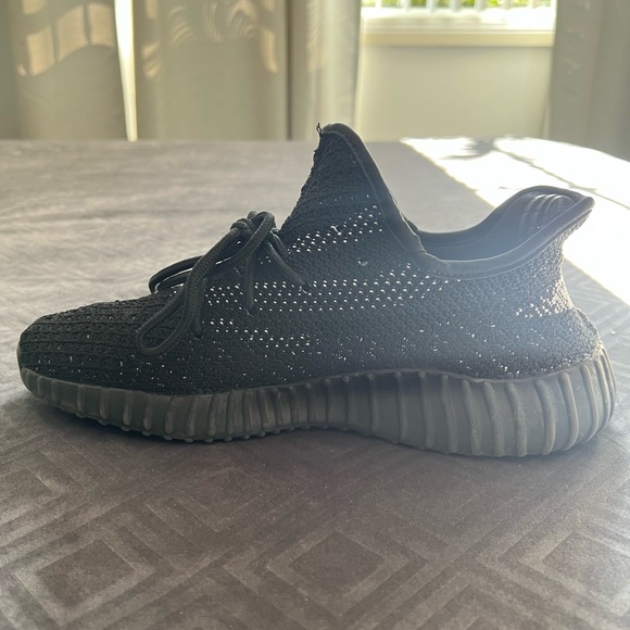 Designer shoe Yeezy boost - Picture 7 of 7